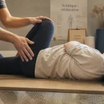 sciatique kinésithérapeute aide mobilisation douce de la jambe